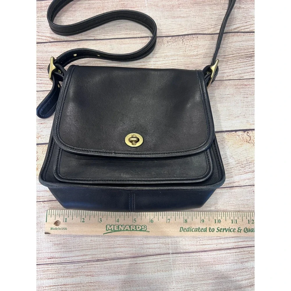 Coach‎ Ramblers Legacy Crossbody Bag Black Leather Vintage Turnlock 9061 USA